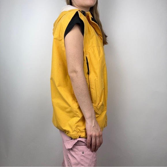 Yellow Lightweight Tommy Hilfiger Vest - Picture 2 of 4